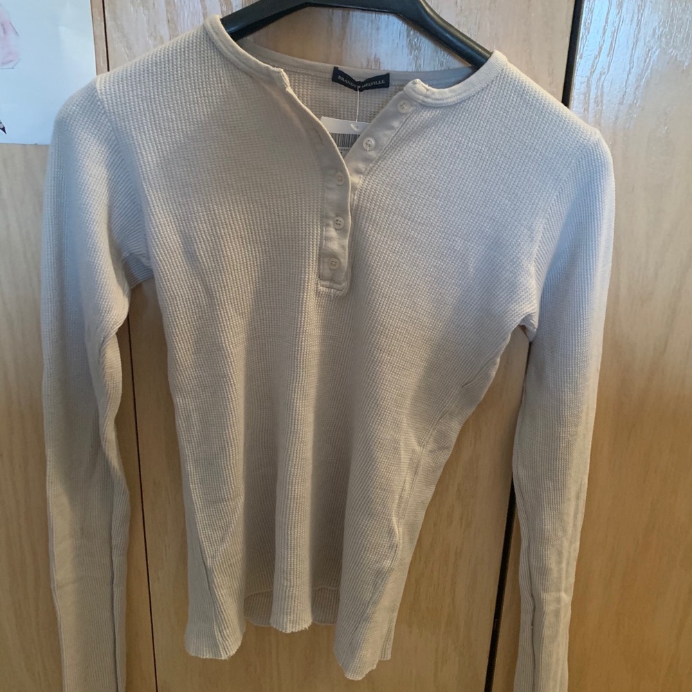Brandy Melville long sleeve